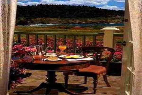 Mendocino Hotel and Garden Suites Mendocino